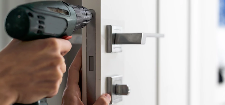 Locksmith For Lock Replacement Near Me in Buena Park, CA
